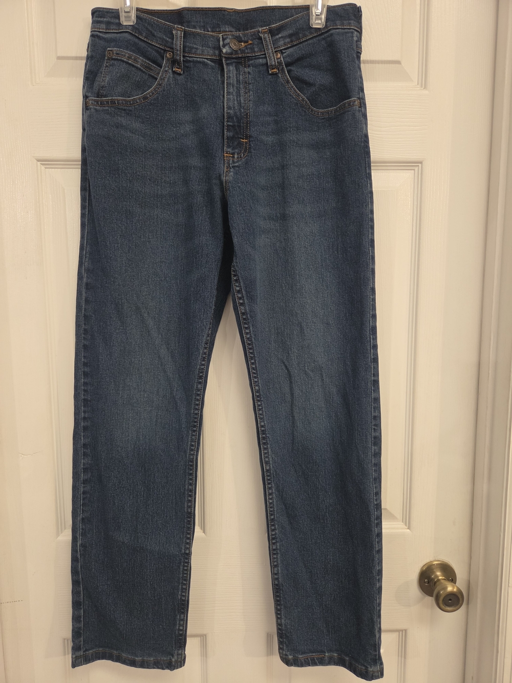 Wrangler Men's Straight-Leg Jeans in Medium Blue Wash